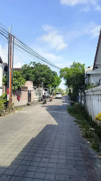 image RUMAH NYAMAN DAN ASRI DI DEKAT KAMPUS UNUD JIMBARAN BALI (4)