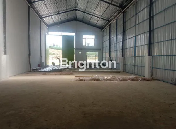 image GUDANG SEWA DI KARIANGAU (7)