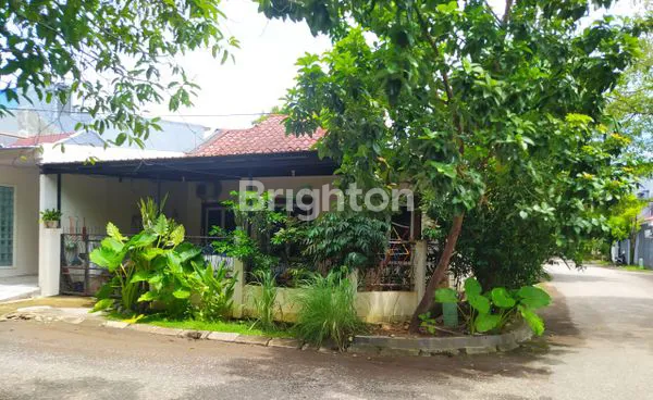 image RUMH 3 KT STRATEGIS DEKAT SEKOLAH (1)