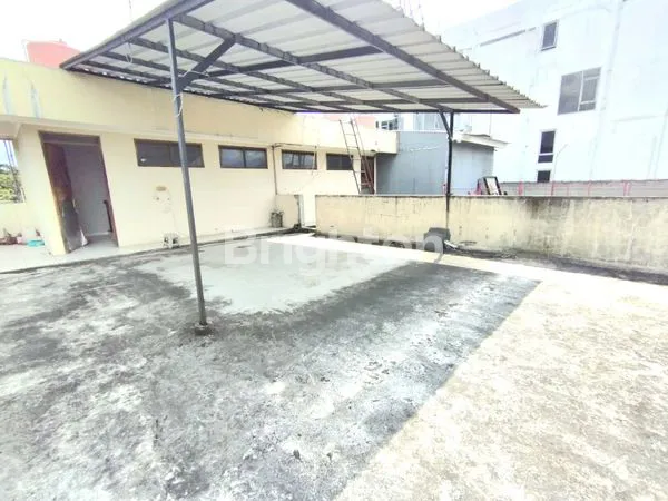 image RUKO PREMIUM 3.5 LANTAI DI GATOT SUBROTO - PUSAT BISNIS BANDUNG (4)