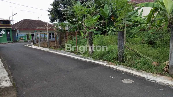 SEBIDANG TANAH DI LOKASI PERUMAHAN