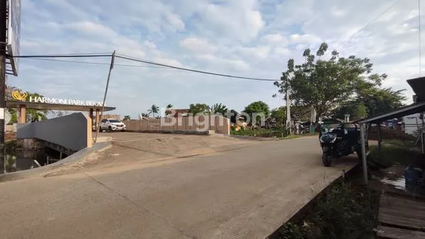 image DIJUAL TANAH KOMERSIL KAVLING KOMPLEK MURAH BABELAN BEKASI (8)