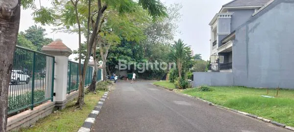 image TANAH KAVLING HOOK DI CLUSTER FLOMBAYAN ALAM SUTERA TANGERANG (3)