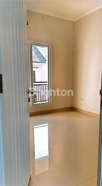 image RUMAH BARU GREESS BELUM DITEMPATI DI PALEM CIATER INDAH (6)