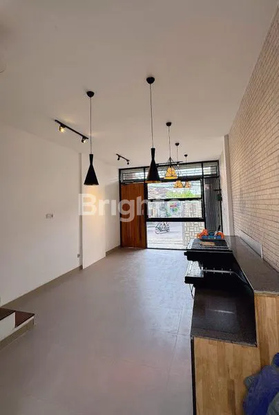 image RUKO BARU DI RENOVASI LOKASI STRATEGIS DI RENON (3)