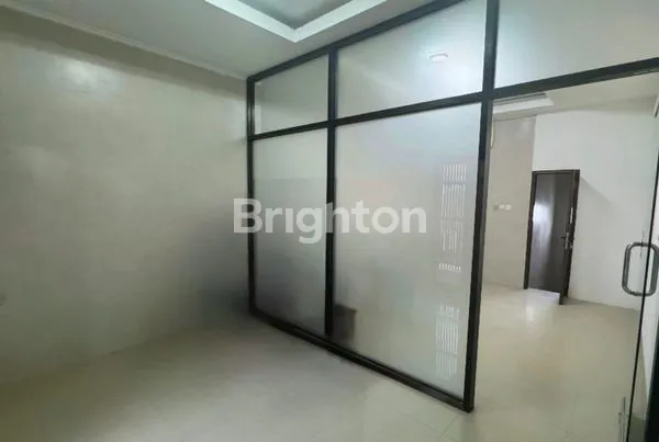 image RUKO BARU DI RENOVASI LOKASI STRATEGIS DI RENON (6)