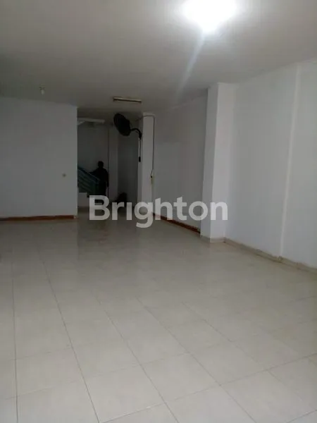 image RUKO 4 1/2 LANTAI DI TAMBORA (3)