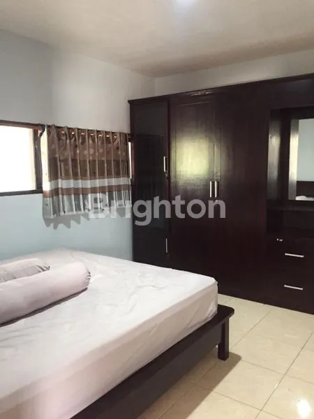 image RUMAH ADA ROOFTOP SIAP HUNI DEKAT DENGAN BANDARA DAN BENOA SQUERE (3)