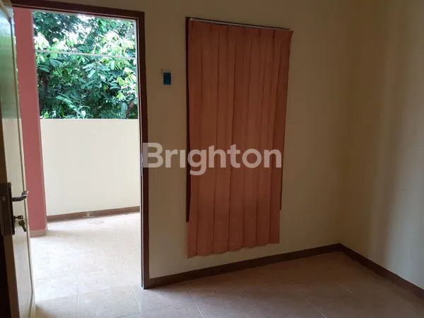 image DIJUAL RUMAH KONTRAKAN DIBAWAH NJOP CIJANTUNG PASAR REBO JAKARTA TIMUR (4)