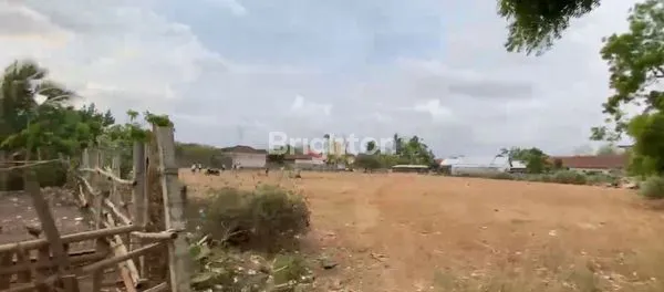 image TANAH - LOKASI STRATEGIS DAN MENGUNTUNGKAN (5)