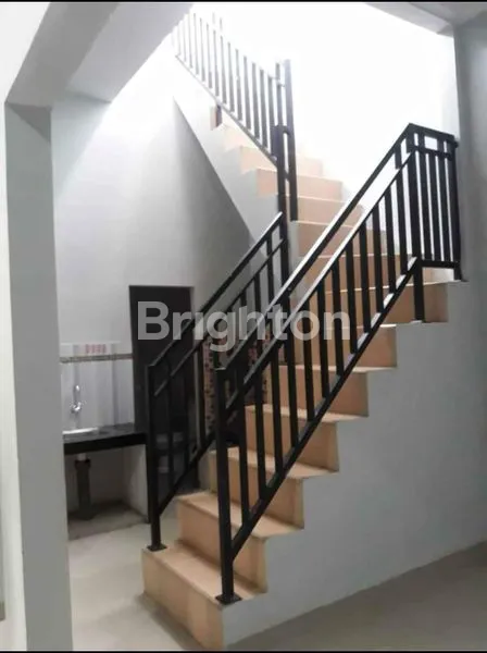 image RUMAH IDAMAN 2TINGKAT DALAM KOMPLEK  PALEM INDAH JOHOR MEDAN (5)