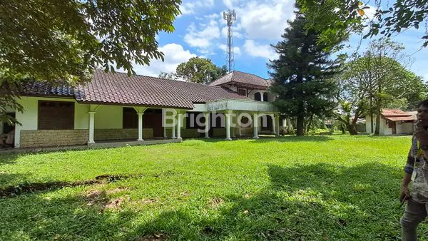 image JUAL TANAH BESERTA VILLA SELUAS 2.5HA DI LOKASI BERKEMBANG KATULAMPA (1)