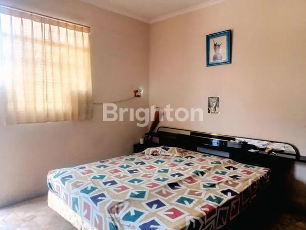 image RUMAH 2 LANTAI STRATEGIS DEKAT DENGAN AKSES JALAN UTAMA, JELAMBAR JAKARTA BARAT (3)