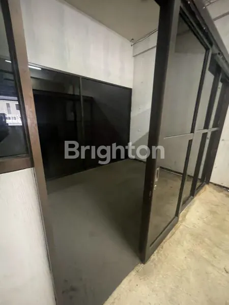 image RUKO 2 LANTAI SIAP PAKAI, LOKASI STRATEGIS, DAERAH PERAK (4)