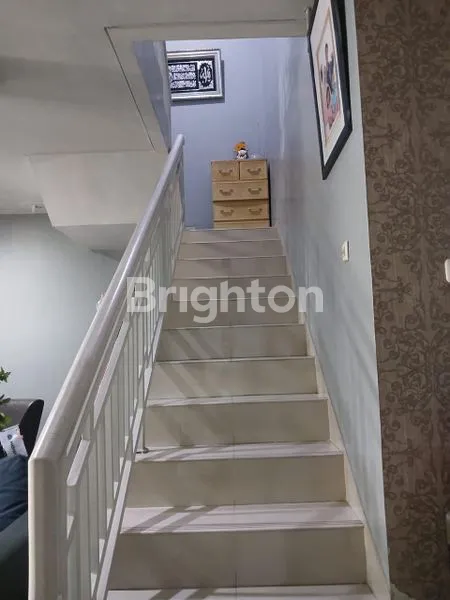 image RUMAH NYAMAN 2 LANTAI DI BOULEVARD CIBUBUR RESIDENCE (4)