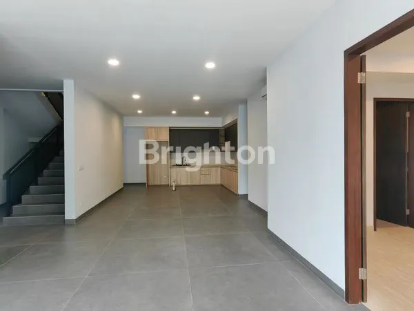 image RUMAH BARU DI ALAM SUTERA TANGERANG (2)