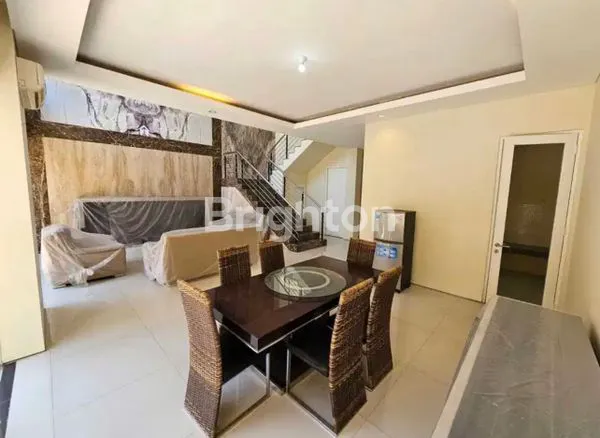 image ROYAL RESIDENCE WIYUNG  (1)