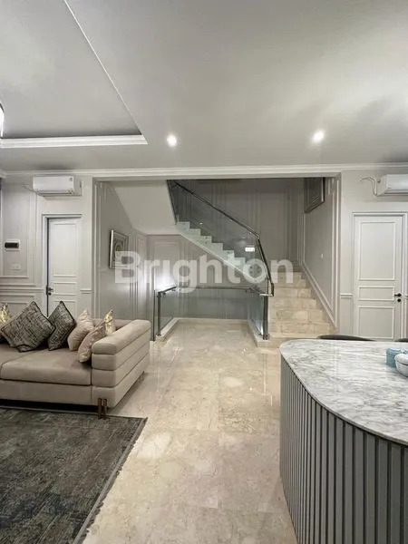 image RUMAH MEWAH DI MADJA RESIDENCE AT PURI DAERAH MERUYA SELATAN, FULL FURNISH DAN SANGAT LUX (4)