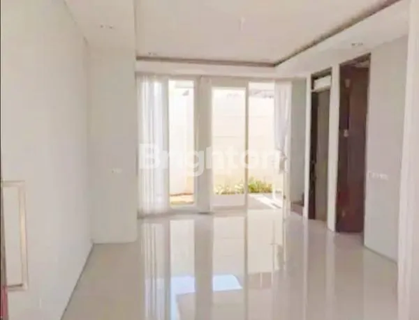 image RUMAH MODERN 2 LT SDH RENOVASI SIAP HUNI DI CLUSTER ELIT PERMATA JINGGA KOTA MALANG (7)