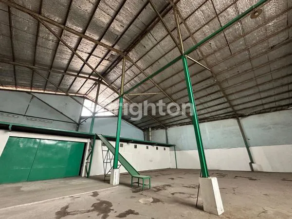 image GUDANG DI CIBOLERANG BANDUNG (1)