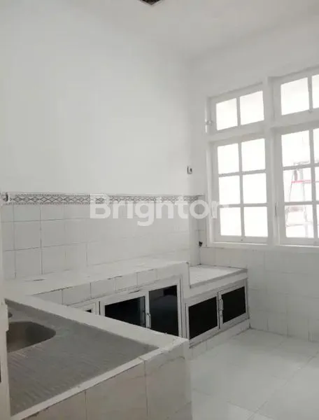 image SIAP HUNI RUMAH 1LANTAI DHARMAHUSADA DEKAT KERTAJAYA MANYAR (4)