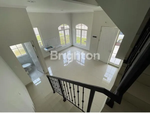 image RUMAH HOEK 2 LANTAI BARU CLUSTER CARLTON MILLENIUM CITY, PARUNG PANJANG BISA KPR (1)