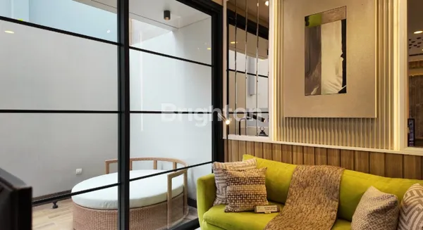 image RUMAH PREMIUM DENGAN FASILITAS CLUB HOUSE SUPER PREMIUM (7)