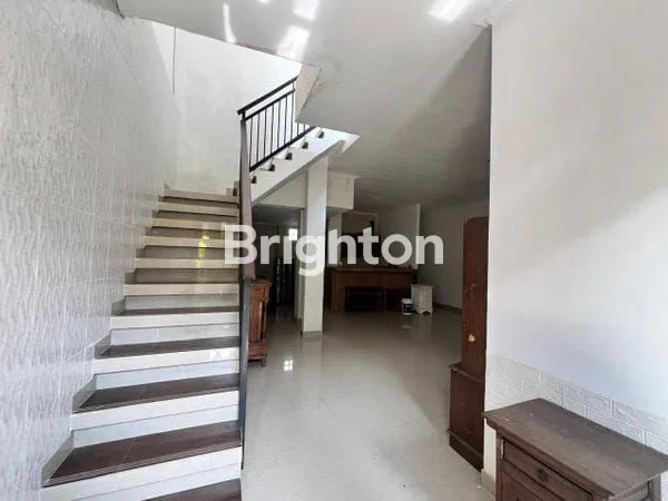 image RUMAH 4 KAMAR TIDUR SANUR LOKASI STRATEGIS (6)