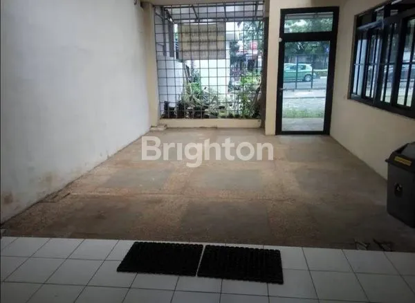 image RUANG USAHA DIJUAL  DILOKASI STRATEGIS (2)