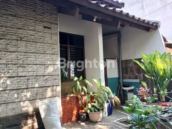 image RUMAH 1.5 LT SRATEGIS O JLN RAYA RUNGKUT DEKAT RAYA MERR DAN TRANSMART RUNGKUT DAN UPN UINSA RUNGKUT INDUSTRI (3)