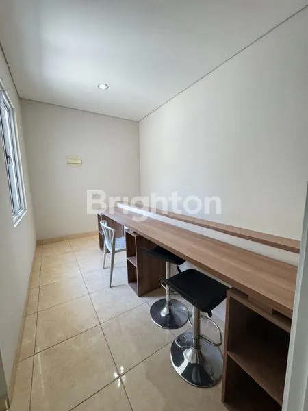 image TERMURAH KUNCI READY 2 UNIT GANDENG RUMAH DI CLUSTER HYLAND (3)