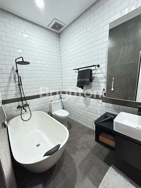 image RUMAH PUSPA 3 LANTAI CENGKARENG TIMUR JAKARTA BARAT (7)