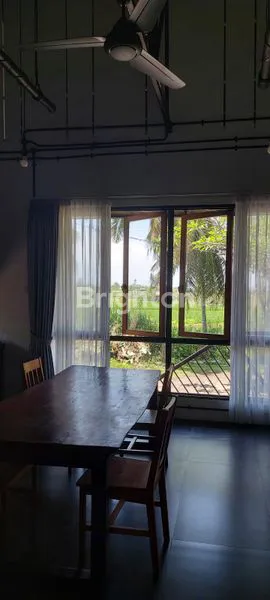 image SEMI VILLA HOUSE WITH 4 BEDROOM AND LARGE GARDEN (4)