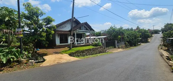 image RUMAH ASRI, SIAP HUNI DI PINGGIR JALAN UTAMA UNGARAN - MRANGGEN (7)