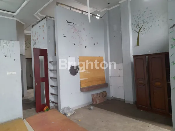 image MURAH RUKO 4 LANTAI STRATEGIS DI PUSAT KOTA SURABAYA (5)