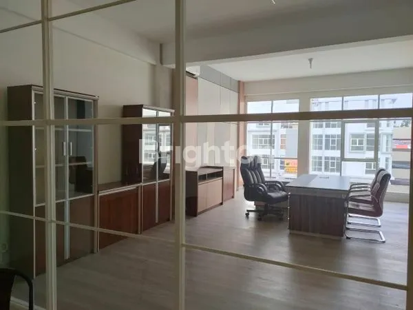 image RUKO PUNCAK DHARMAHUSADA 4 LANTAI FULL FURNISHED (5)