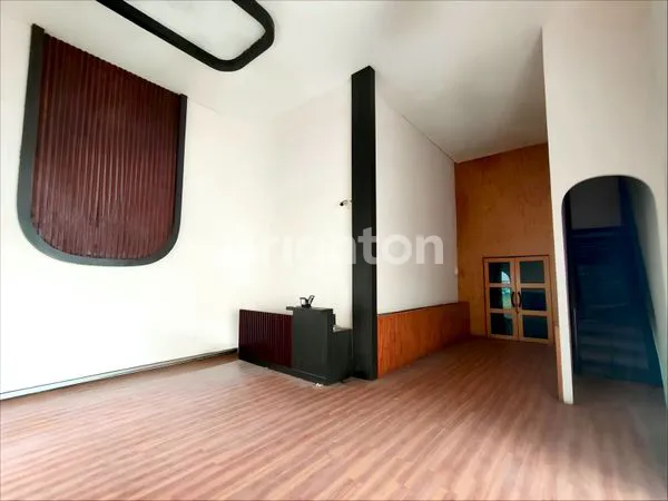 image BANGUNAN KOMERSIL ( EX RESTO MEWAH ) JL. AMIR HAMZAH. SPACE PARKIR ± 50 MOBIL (5)