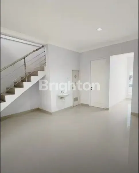 image RUMAH GRESS PENJARINGAN (5)