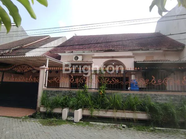 image RUMAH 1 LANTAI MINIMALIS WIYUNG SURABAYA BARAT DEKAT TOL TANJUNGSARI, PAKUWON MALL (1)
