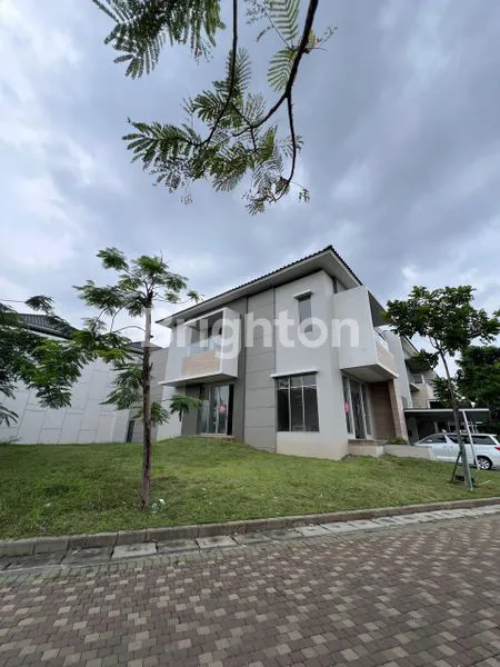 image RUMAH BARU MEWAH PIK (2)