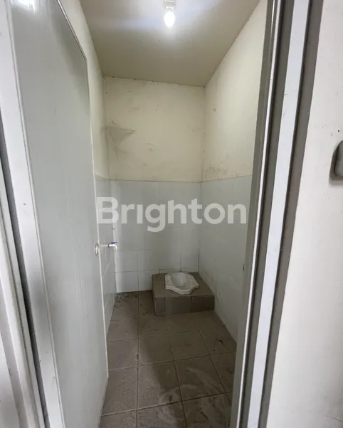 image MURAH NEW RENOVASI  GUDANG MARGOMULYO PERMAI BLOK C SUDAH COR LANTAINYA (3)