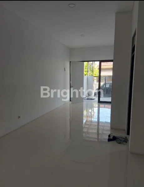 image RUMAH BARU LEBAR 6 MINIMALIS 2 LANTAI, SATELIT SURABAYA BARAT (2)