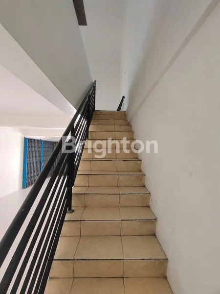 image DI SEWAKAN RUKO CANTIK, BERSIH & EYE CATCHING SIAP PAKE DI DAERAH TLOGOSARI SEMARANG (7)