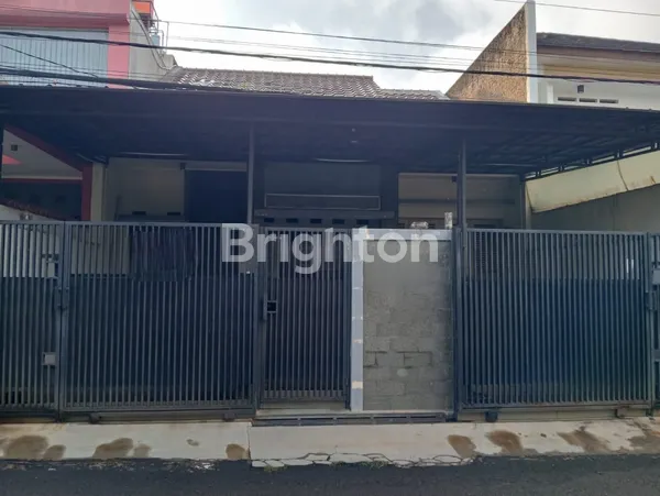 image RUMAH JL. TENIS, BANDUNG SIAP HUNI, FULL RENOVASI DAN SANGAT STRATEGIS (1)