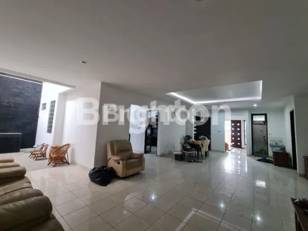 image RUMAH BANGUNAN MANDIRI, MELATI MAS, BSD LOKASI STRATEGIS (5)