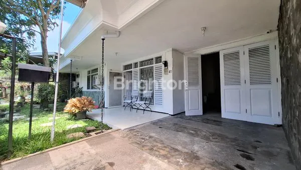 image RUMAH 2 LANTAI SIAP HUNI DI TIDAR BAWAH MALANG (1)