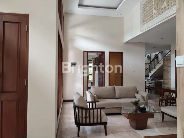 image RUMAH MEWAH DI PRIMEROSE THE GRAND SENTUL (4)