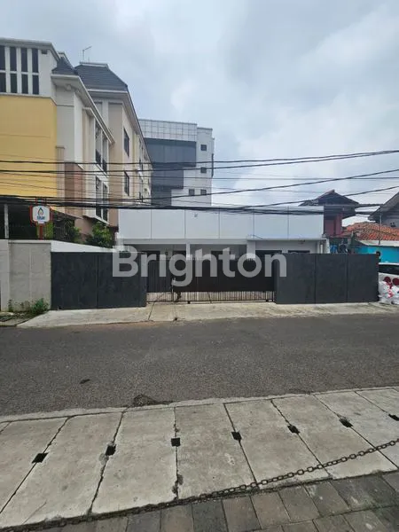 TANAH DENGAN RUMAH KOST DI MAMPANG PRAPATAN L24C90