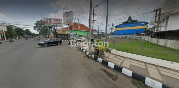 image TANAH KAVLING POJOK NOL JALAN RAYA TULUNGAGUNG (2)