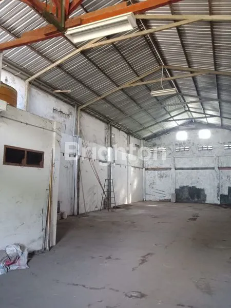 image GUDANG NOL JALAN RUNGKUT (4)